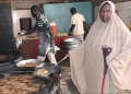 Awadhiyah Samak .. A tea saleswoman’s struggle turned into a symbol for Sudanese women
